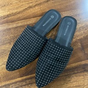 Size 11 black mules
